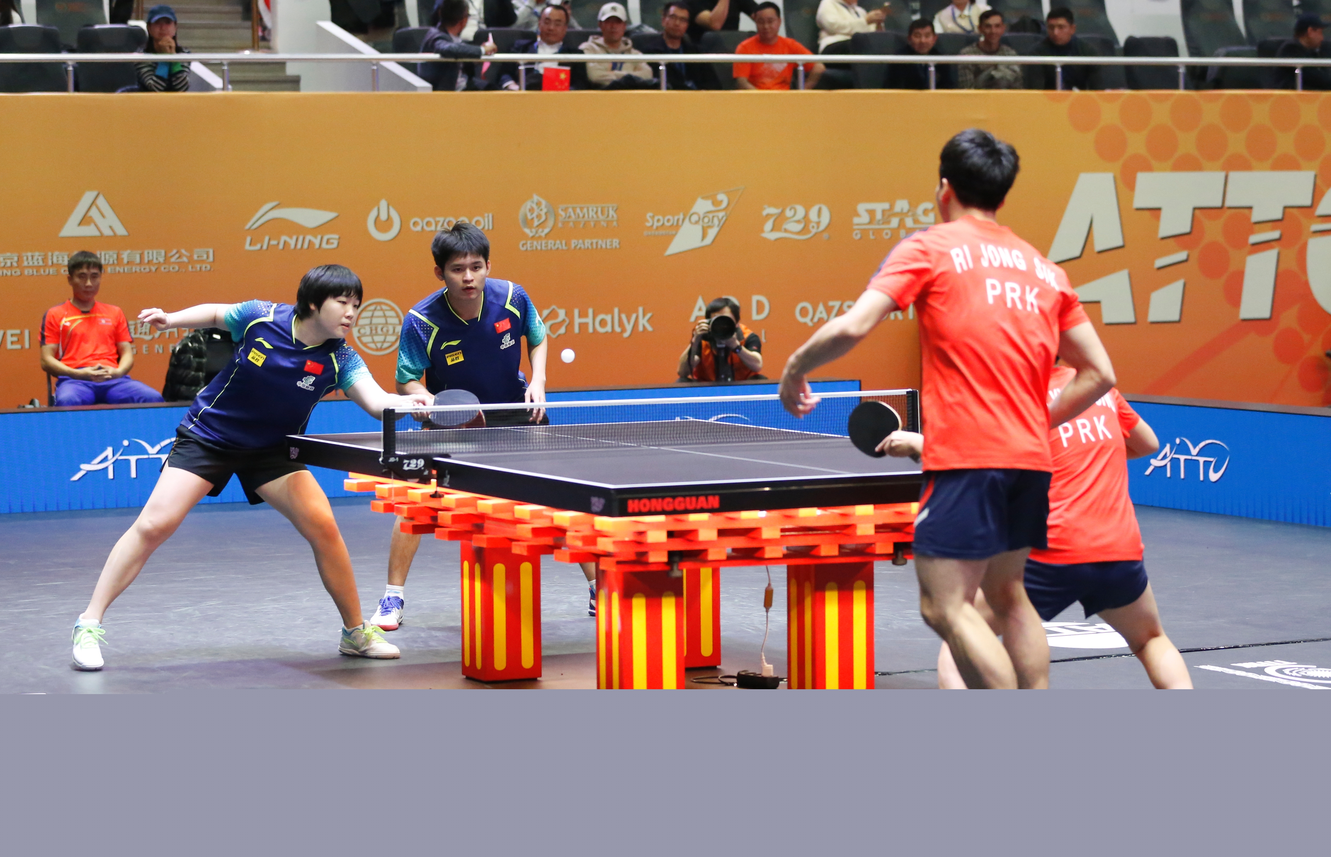 推动滑雪运 推动滑雪运